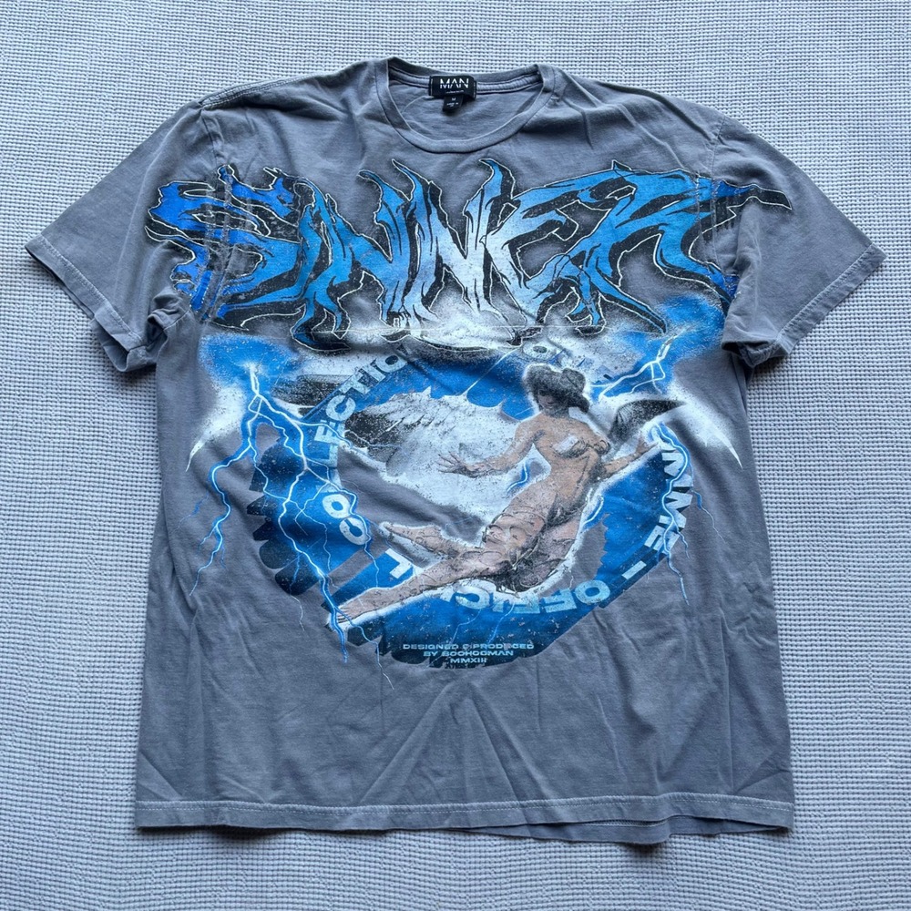 BoohooMAN Graphic T-Shirt Mens Medium Gray Y2K Streetwear Lightning Angel